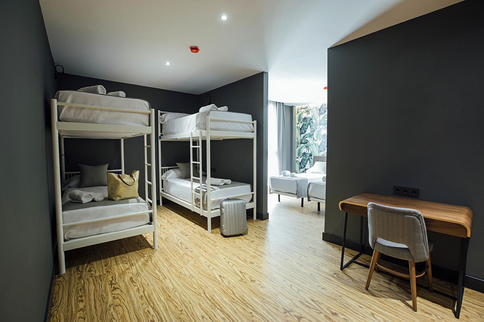 Malaga Premium Hotel Екстер'єр фото