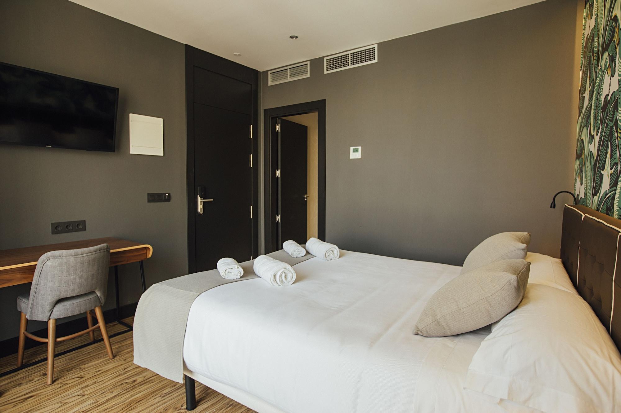 Malaga Premium Hotel Екстер'єр фото