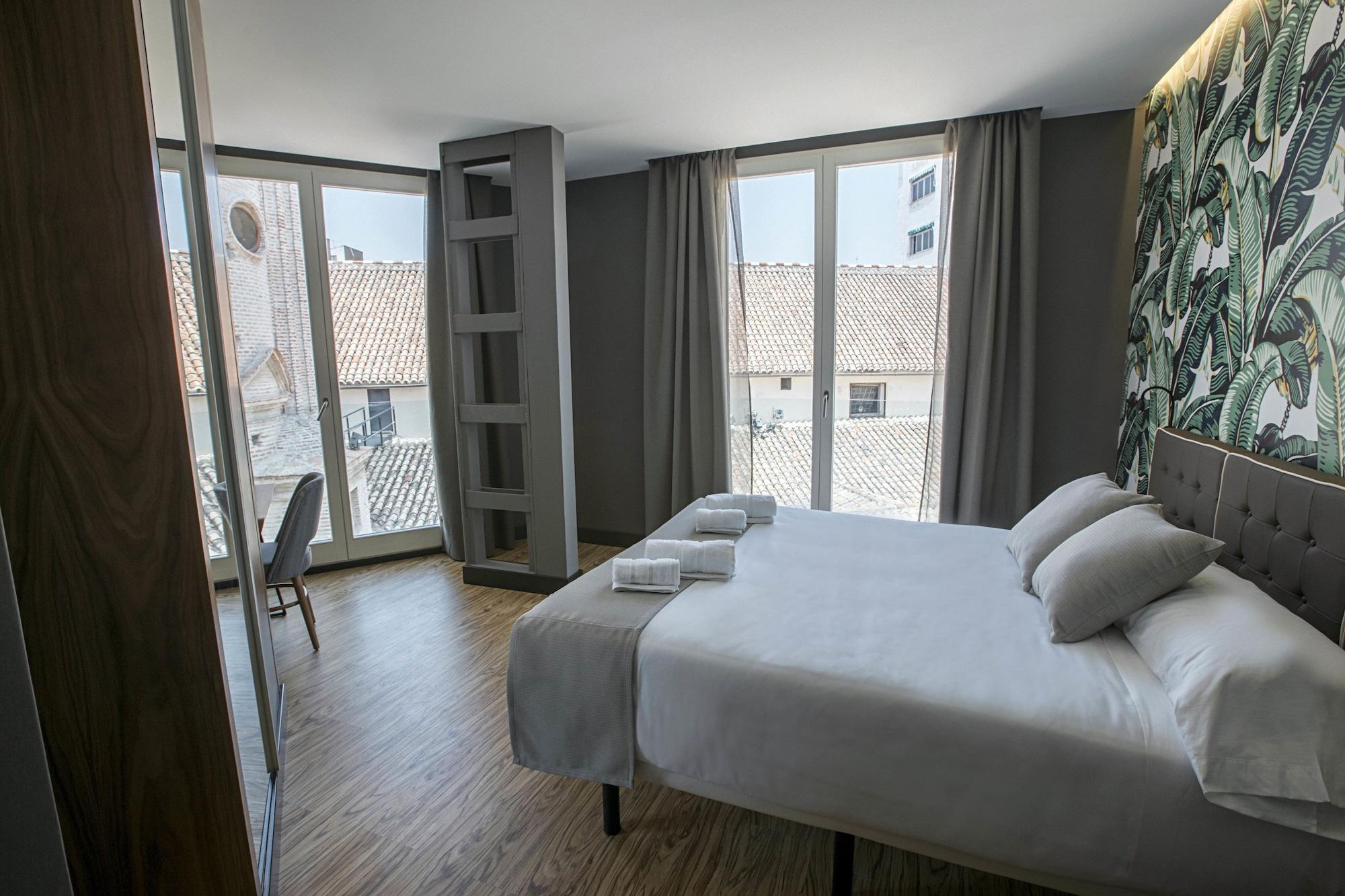 Malaga Premium Hotel Екстер'єр фото
