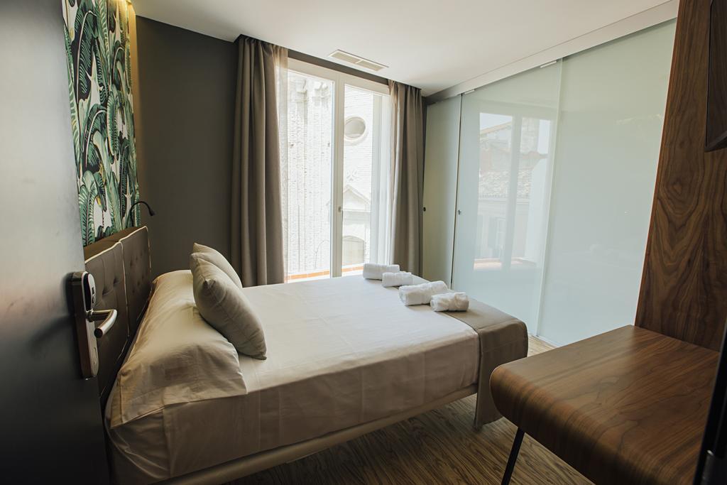 Malaga Premium Hotel Екстер'єр фото