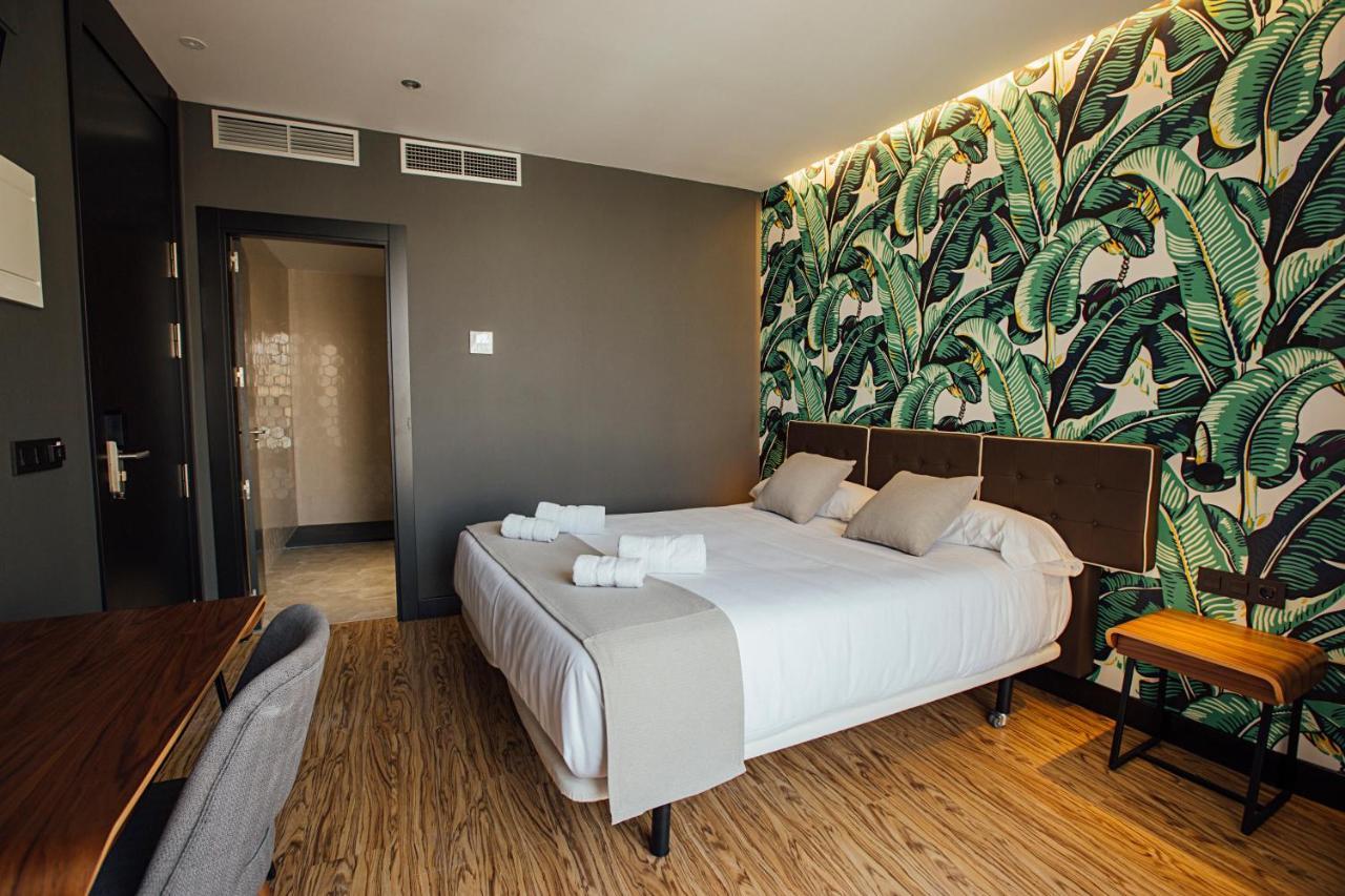 Malaga Premium Hotel Екстер'єр фото